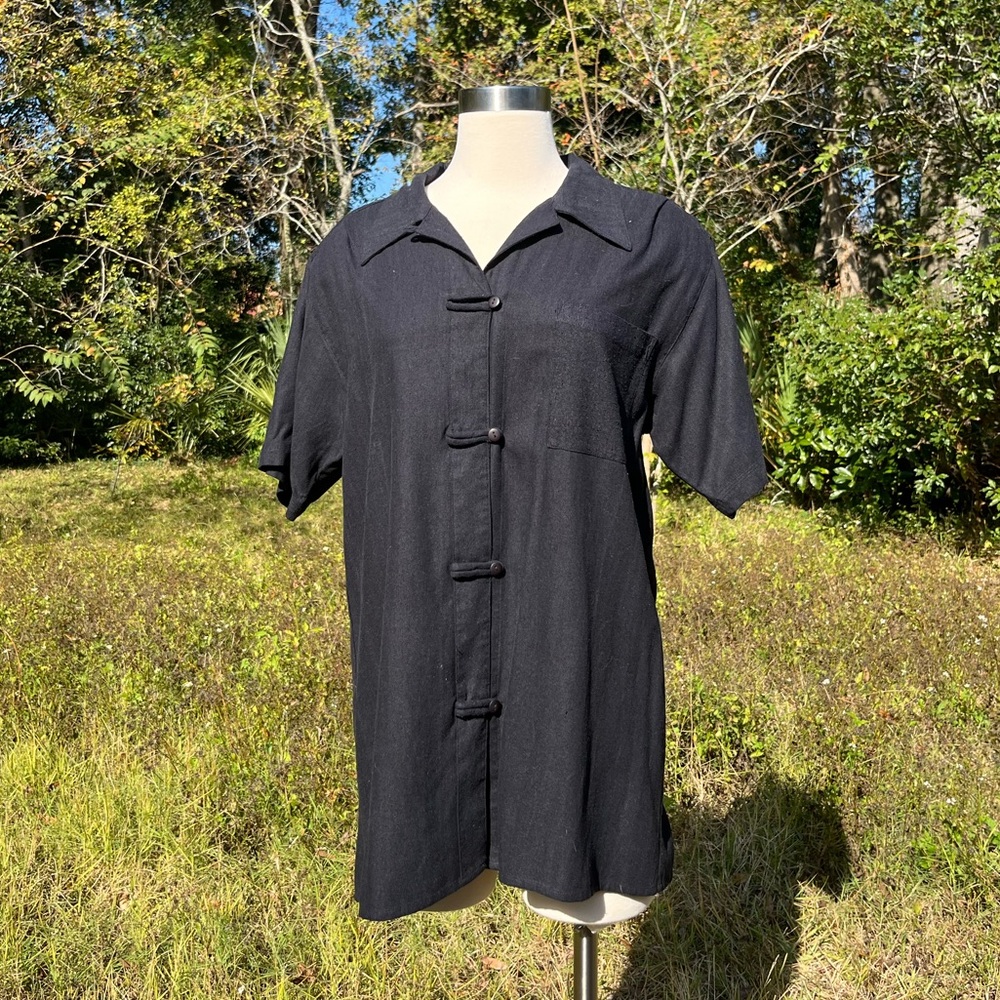 3/$30🪩 Vintage NWT Silk Top